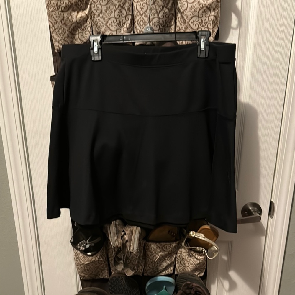 Elegant Black Skirt